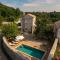 Heritage home CasaRe with pool and lounge area - Režanci