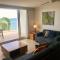 180˚ Water View Apartment - Simply Stunning