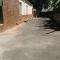 P & T Guesthouses