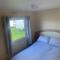 A14 is a 3 bedroom caravan on Whitehouse Leisure park with large decking - 阿贝尔格莱