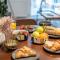 Royal Oak 3 - FREE PARKING - Perfect for Contractors - 2 Bedroom - 2 Bathroom - Fast Wi-fi - Long Term Stays -