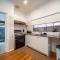 Jupiter - 3BR WiFi BBQ - Thebarton