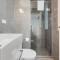 The CityScape Apartment with Wi-Fi and Balcony - Auckland