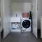 Cute & Comfortable Cottage: Near City with Parking