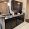 Magnolia Serenity: 2BD/1BA w/ Gym, Pool, BBQ Grill - توبيلو