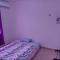 The Backpacker Nomad Green Apartment