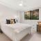 Walking Distance to Darling Harbour