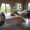 Umkhaya Lodge