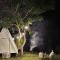 Tid Khao Glamping & Bar - Tha Kradan