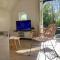 Grachthaus 6pers House with a private terrace and garden by the Lauwersmeer