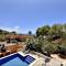 Villa with pool Calo den Real