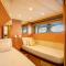 Yacht Joy 4 cabin