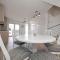 Gorgeous Apartment In Dobropoljana