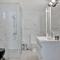 Phaedrus Living: Luxury Residence Faneromeni