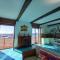 Redeas House