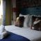 Hotel West Inn