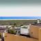 Faro y Playa