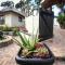 Winelands Villa Guesthouse and Cottages