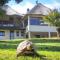 Winelands Villa Guesthouse and Cottages