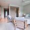 Modern Villa with Private Pool at Anahita Golf Resort - Beau Champ