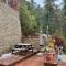 Sarahs Lodge