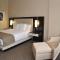 DoubleTree by Hilton Hotel Houston Hobby Airport - Houston