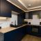 Benjamin Suite - Modern 3BR Apartment with Parking & WIFI Benjamin Suite - Modern 3BR Apartment with Parking & WIFI