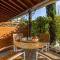 Residence Melody