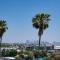Hollywood 1Bed Apt w Rooftop pool & Panoramic View - لوس أنجلوس