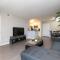 Hollywood 1Bed Apt w Rooftop pool & Panoramic View - لوس أنجلوس