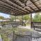 Pensacola Home with Covered Patio 1 Mi to Downtown! - بينساكولا