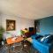 Elegant Blue Apartment Portello - near MiCo and Fiera Milano