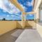 Holiday House Beach Porto Mós by Villas Key