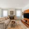 Holiday House Beach Porto Mós by Villas Key
