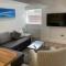 Highcliffe Apartment with Parking