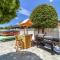 Island home on Kings Bay - manatees at the dock!