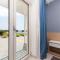 Apartment Azur with Sea View