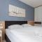 Apartment Azur with Sea View