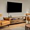 Urban Gallery Loft - King Bed - Larimer Square