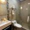 Hotel Crowner David