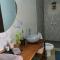 The Stone Elephant - A place to relax in town with Hot Water and a Pool