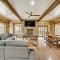 Grand Broken Bow Cabin with Hot Tub and Spacious Deck!
