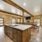 Grand Broken Bow Cabin with Hot Tub and Spacious Deck!
