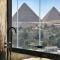 The 2 BDR Pyramids Vista w Bathtub - 开罗