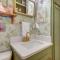 Pet-Friendly Brownwood Home Walk to Lake!