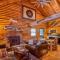 Family-Focused & Pet-Friendly Log Cabin with 4BR 2BA Sleeps 10 - Bethlehem