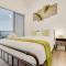 Snappy loft style 2BR I Gym I Parking I Workspace - دالاس