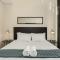 220 On Loop Luxury Apartments