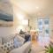 22 Applebee Way - Lyme Regis