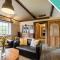Ventry Farm - Rainbow Cottage by Trident Holiday Homes